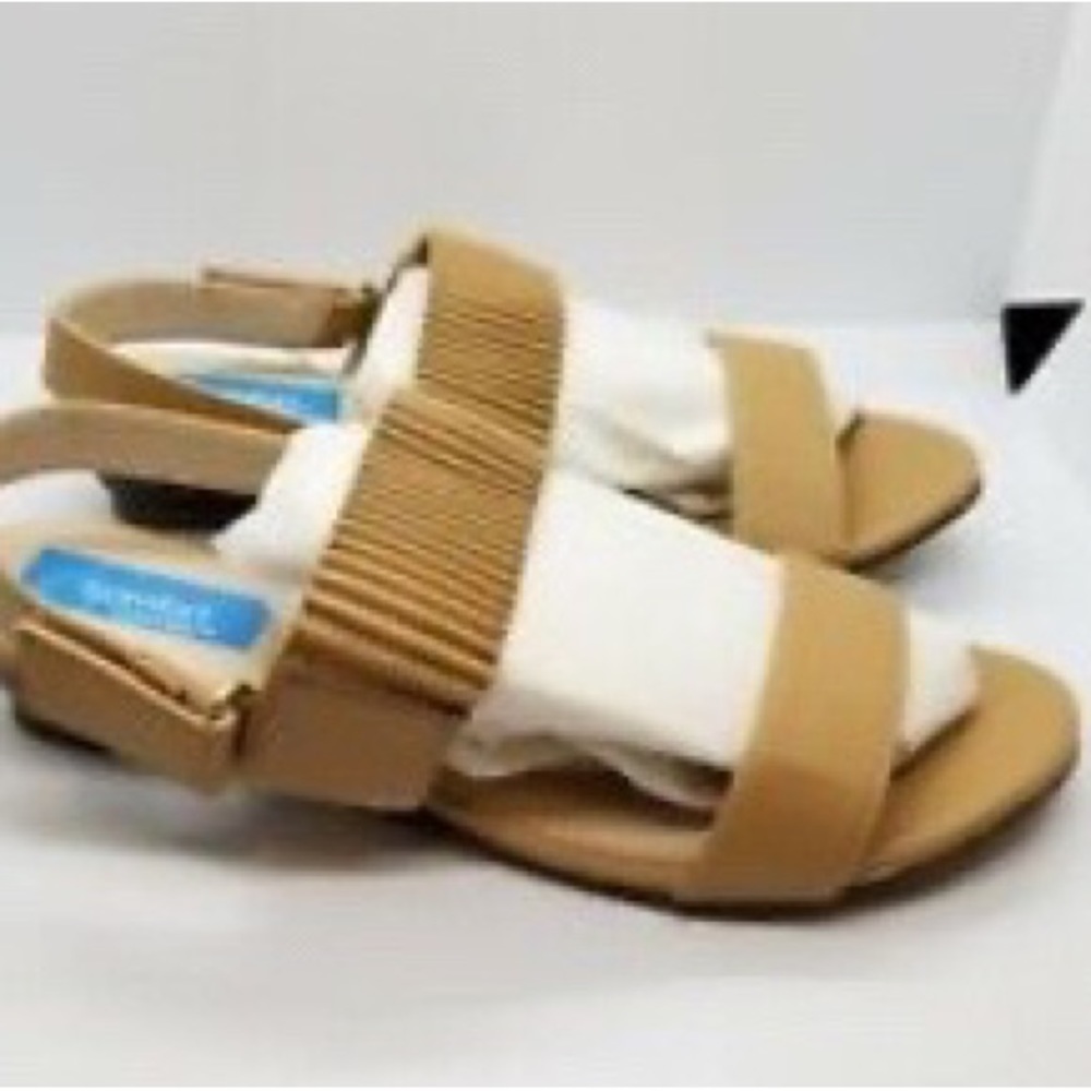 COMFORT Corner Women's Fashionable Sandals - Beige size 7W